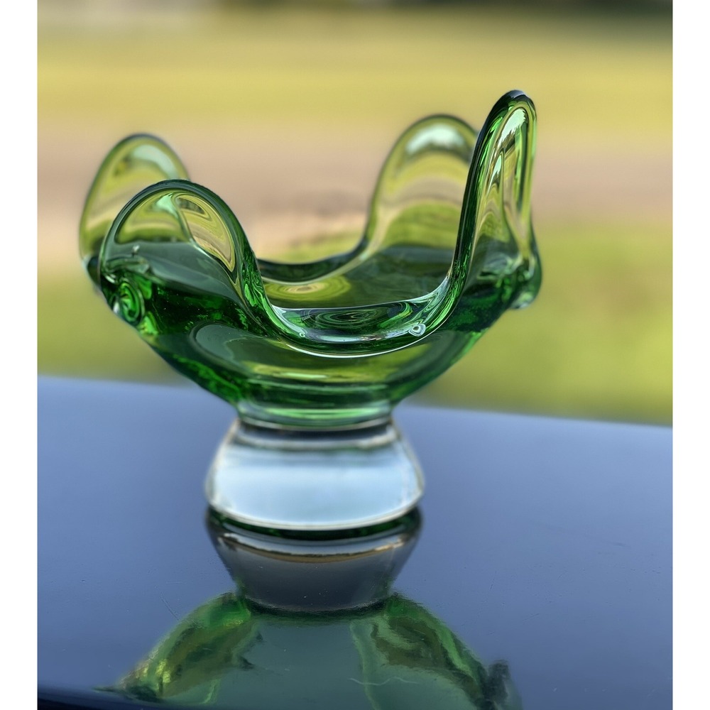 Vintage Art Glass Handkerchief Candy Bowl Pedestal Green Clear Base Epic Finger‎ - Picture 5 of 16